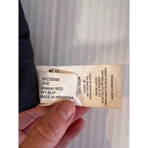 Dakine Jive Crossbody Bag Black - Picture 8 of 10